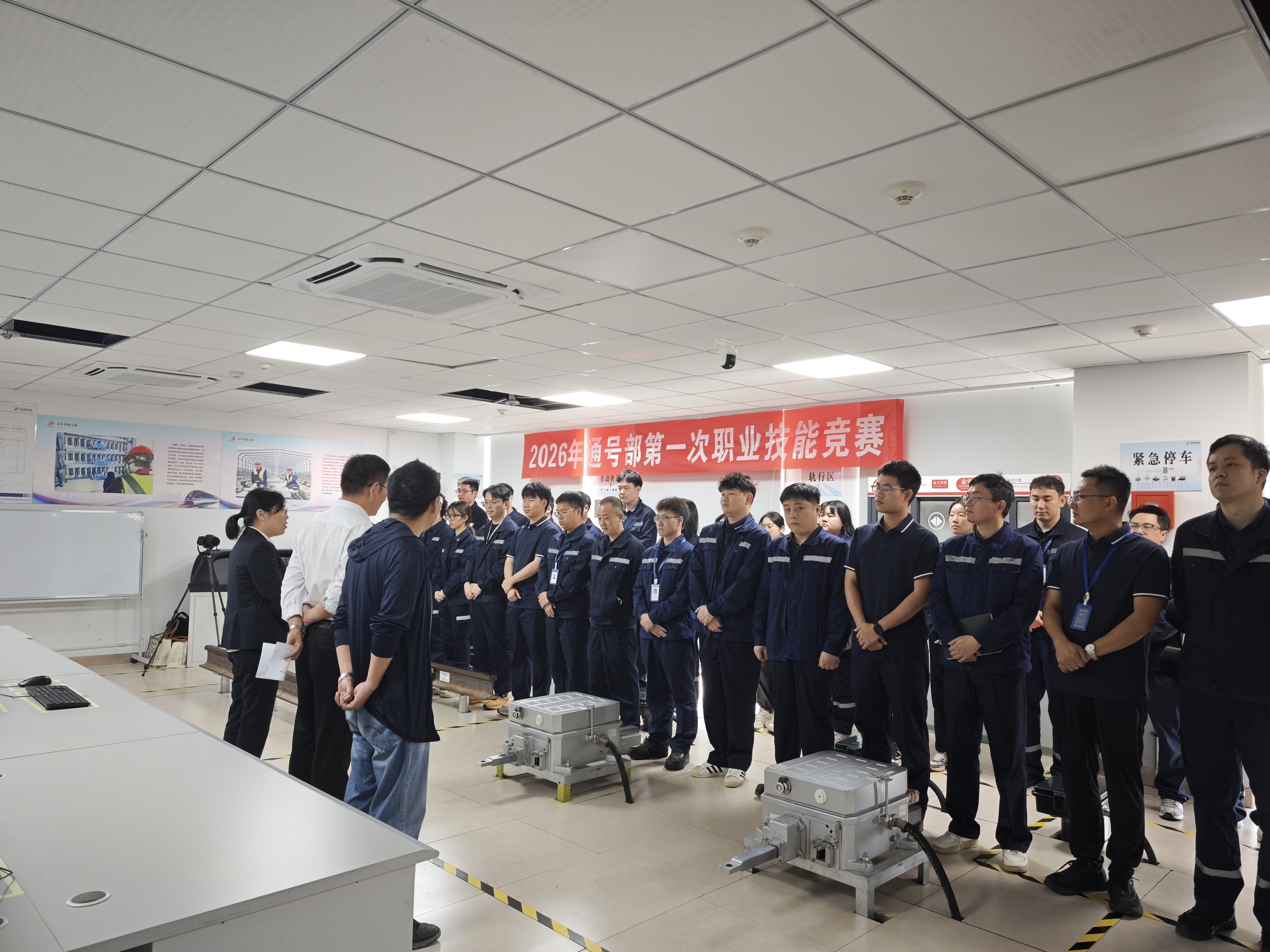 65a21cb7514f0feca2f9db164e8a1127.jpg